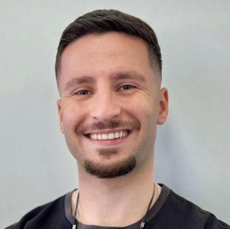 Matthew Koma is the oral health therapist at ICS Dental Studio